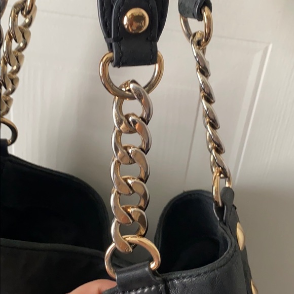 Michael Kors Purse - Picture 4 of 9